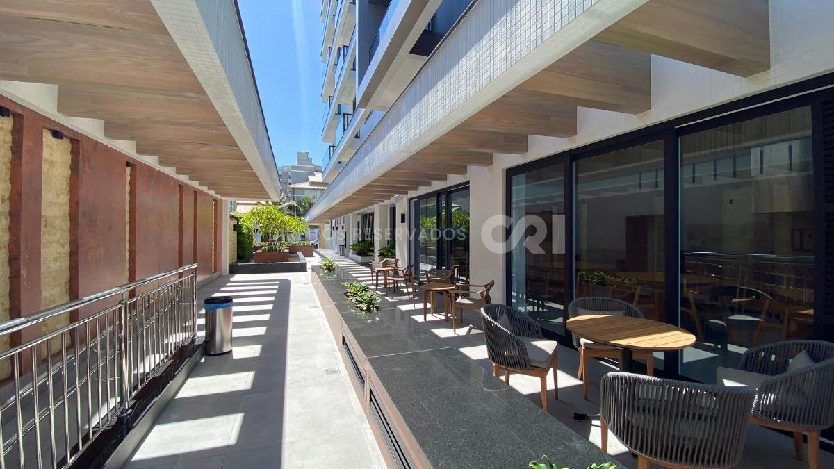 Bay House Residence