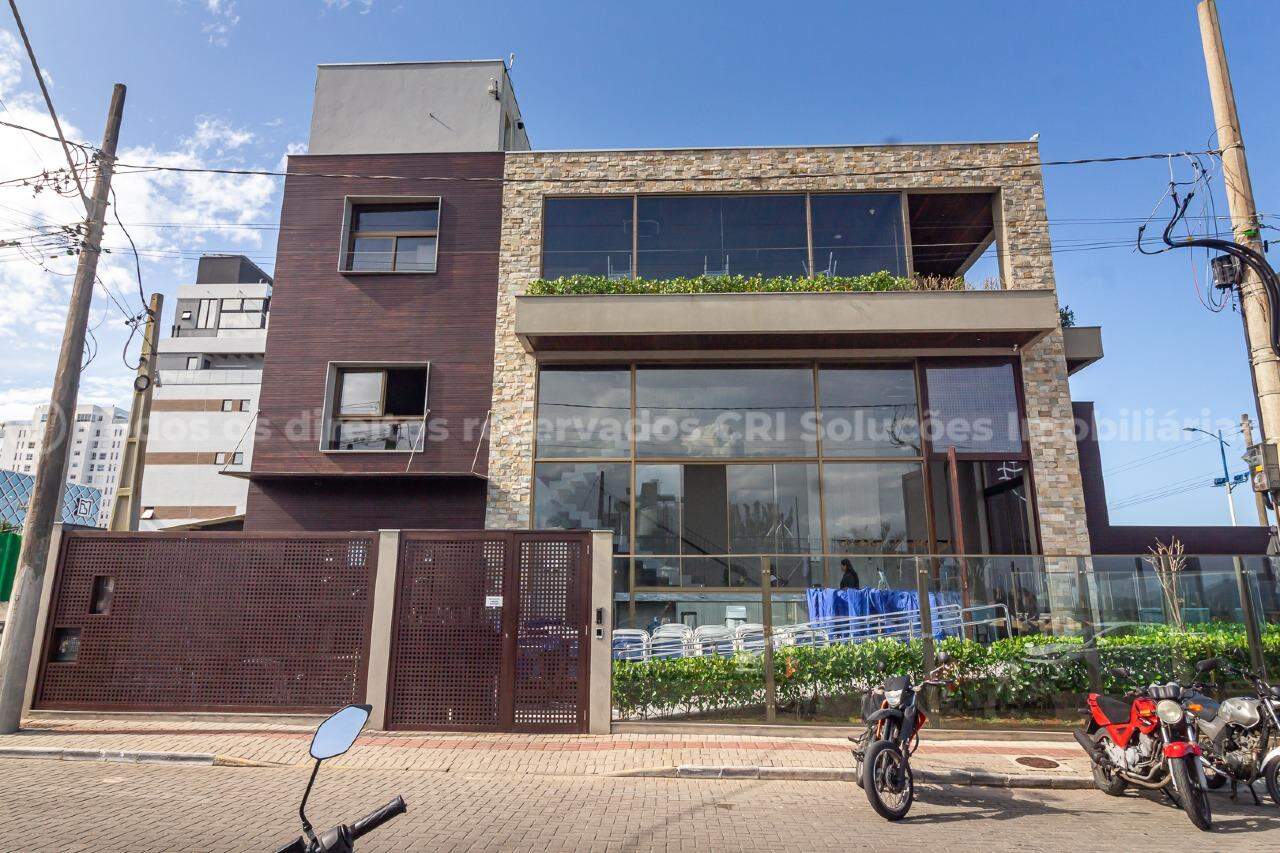 Amores da Brava Club House