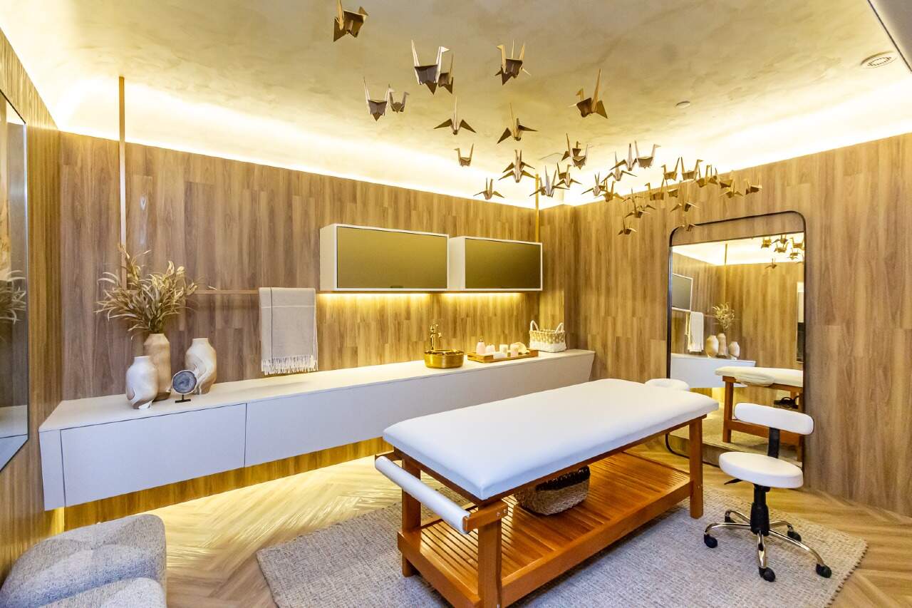 Aurora Exclusive Home