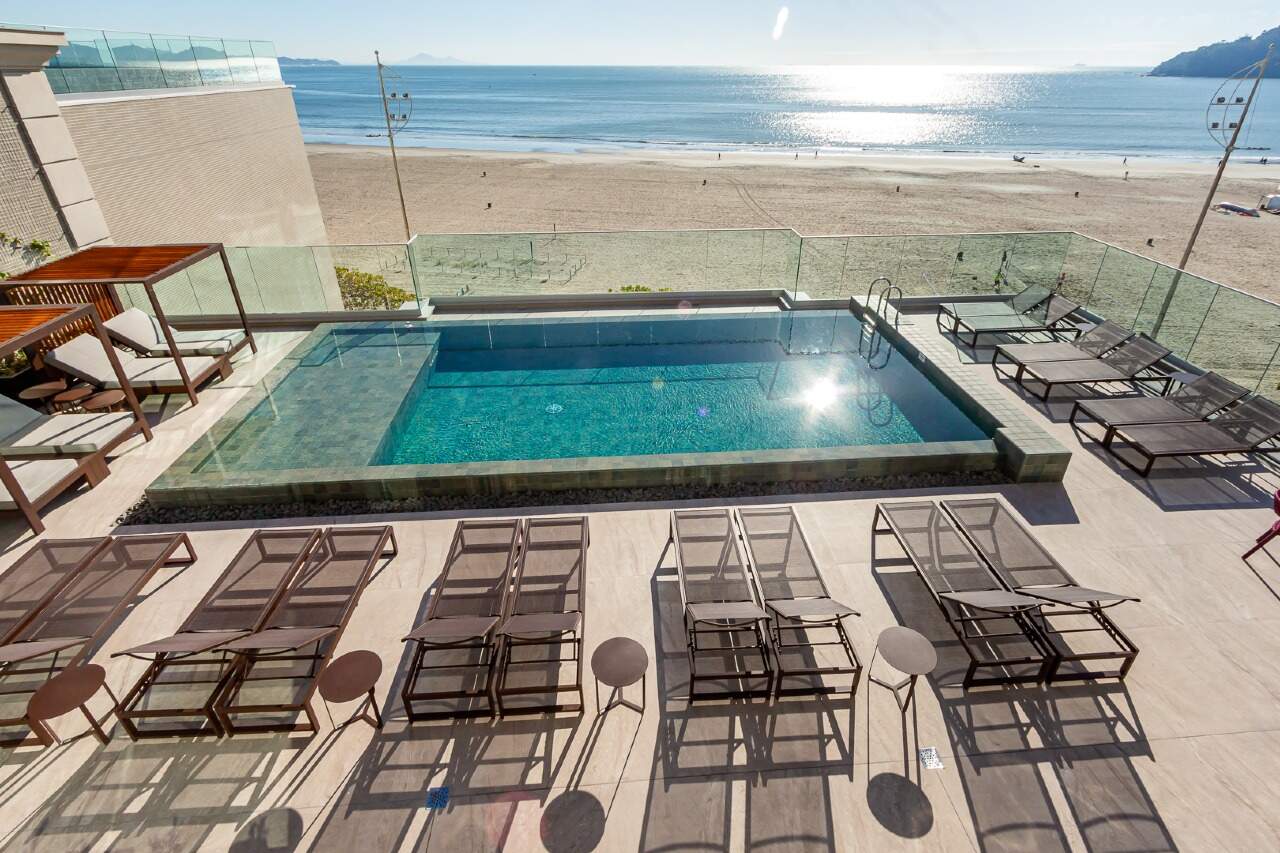 Aurora Exclusive Home