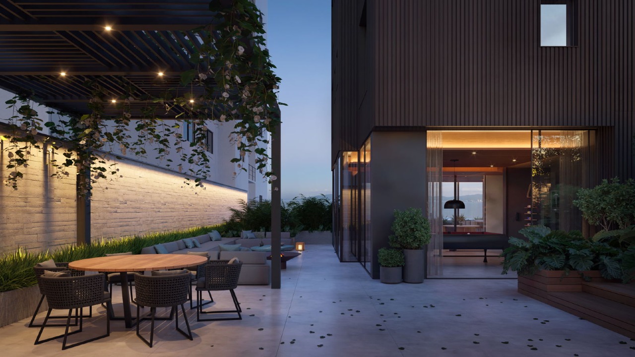 143 Mayfair by Leo Maia