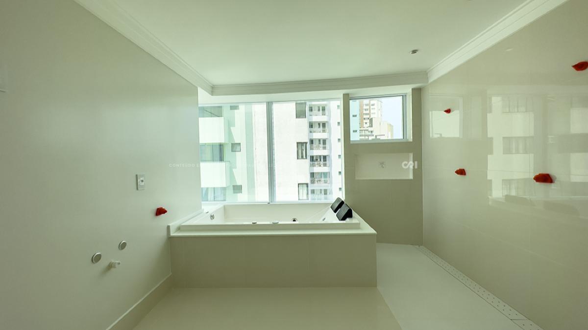 Apartamento 4 suítes One Tower Barra Sul Balneário Camboriú