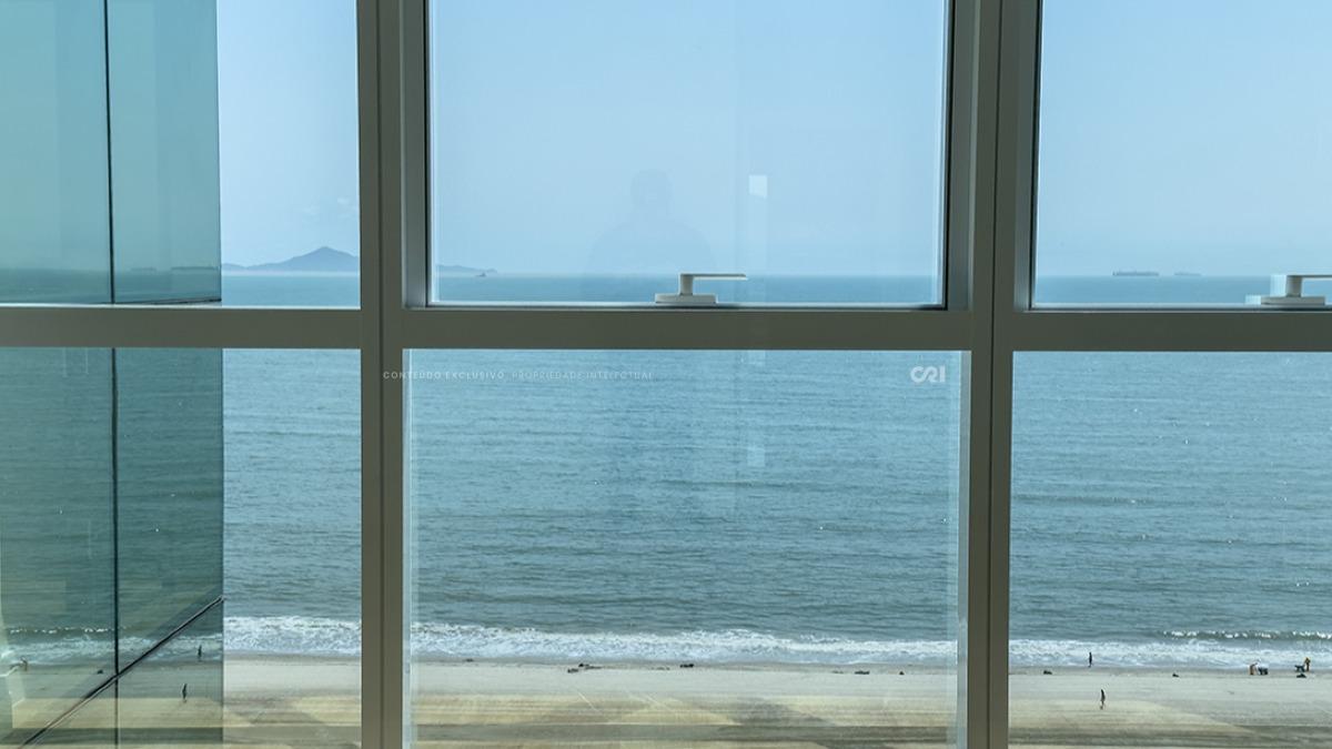 Apartamento 4 suítes One Tower Barra Sul Balneário Camboriú