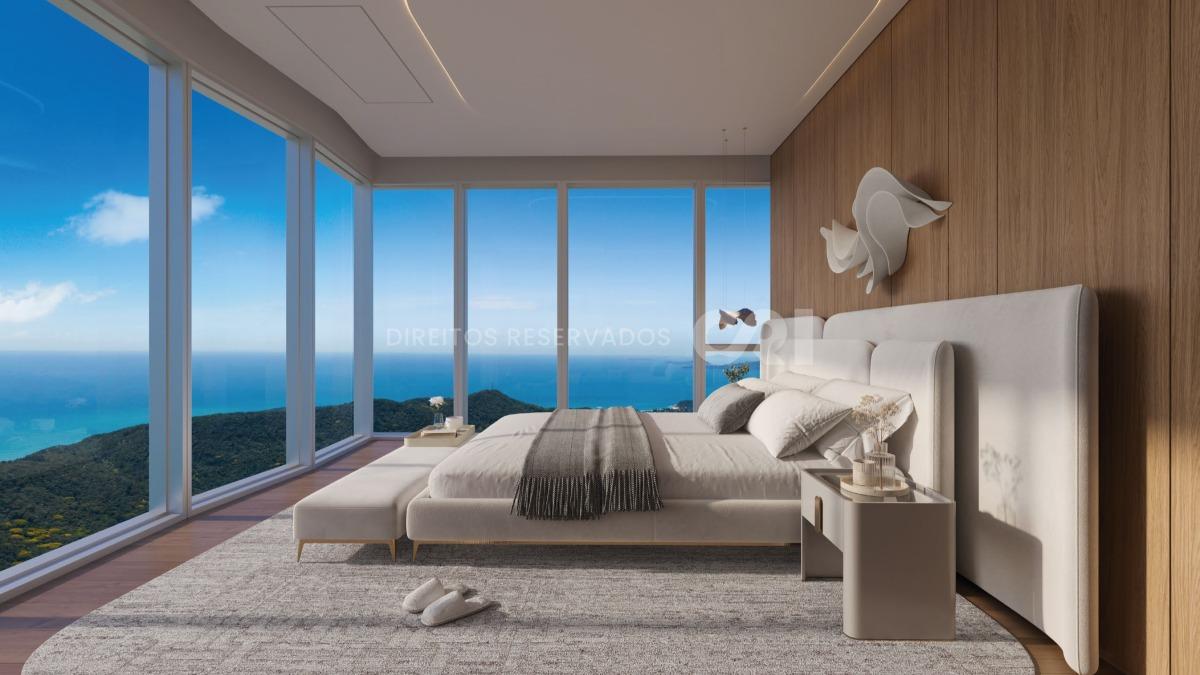 Senna Tower - 22º ao 131º Andar, o Mar de um Lado e a Mata Atlântica do Outro.