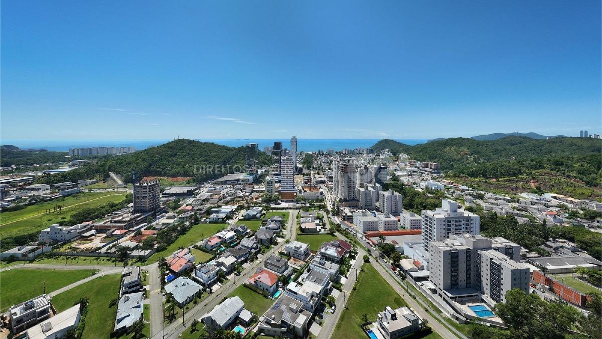  Apartamento com 2 quartos no Salt na Praia Brava em Itajaí