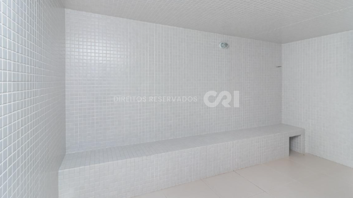 Apartamento mobiliado com 3 suítes no Edifício Alexandria no Centro em Balneário Camboriú