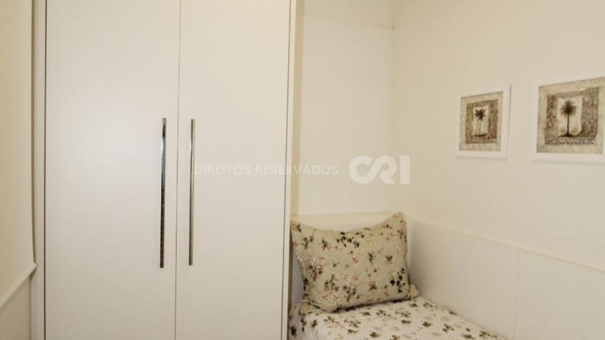 Apartamento mobiliado com 3 suítes no Edifício Alexandria no Centro em Balneário Camboriú