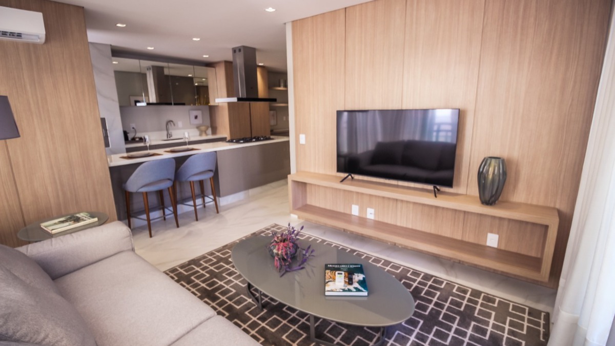 Apartamento com 4 suítes no Edifício Charmant na Barra Norte em Balneário Camboriú