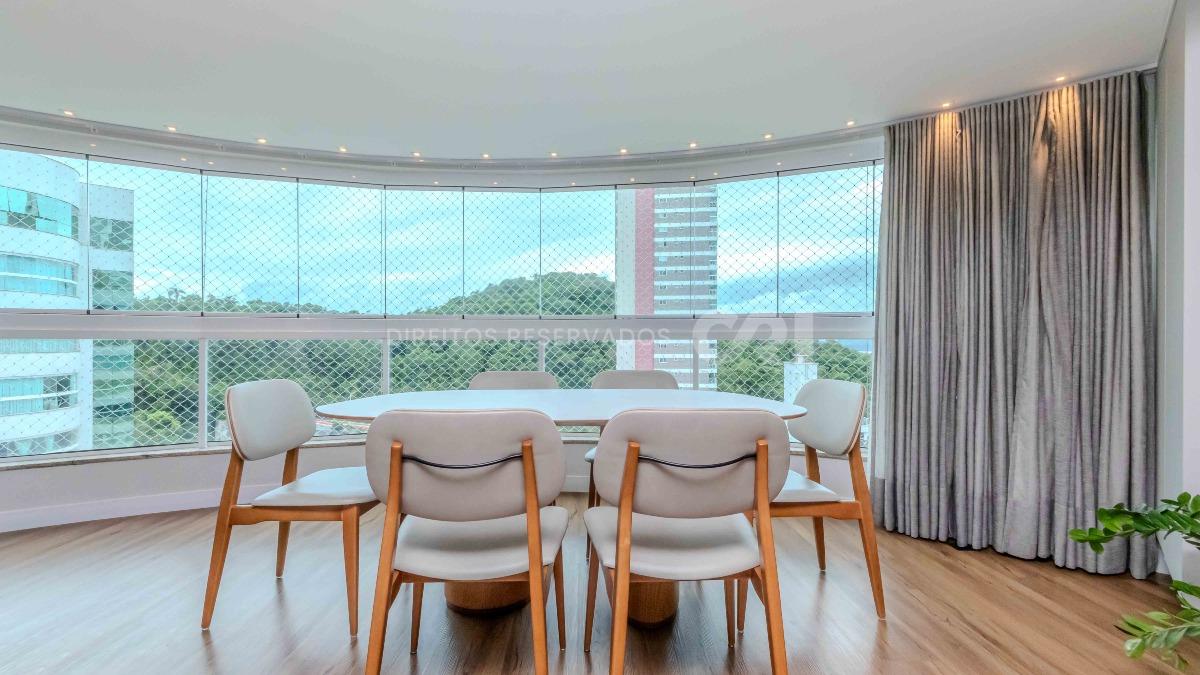 Apartamento a venda mobiliado com 3 suítes no Bellas Artes no Pioneiros em Balneário Camboriú