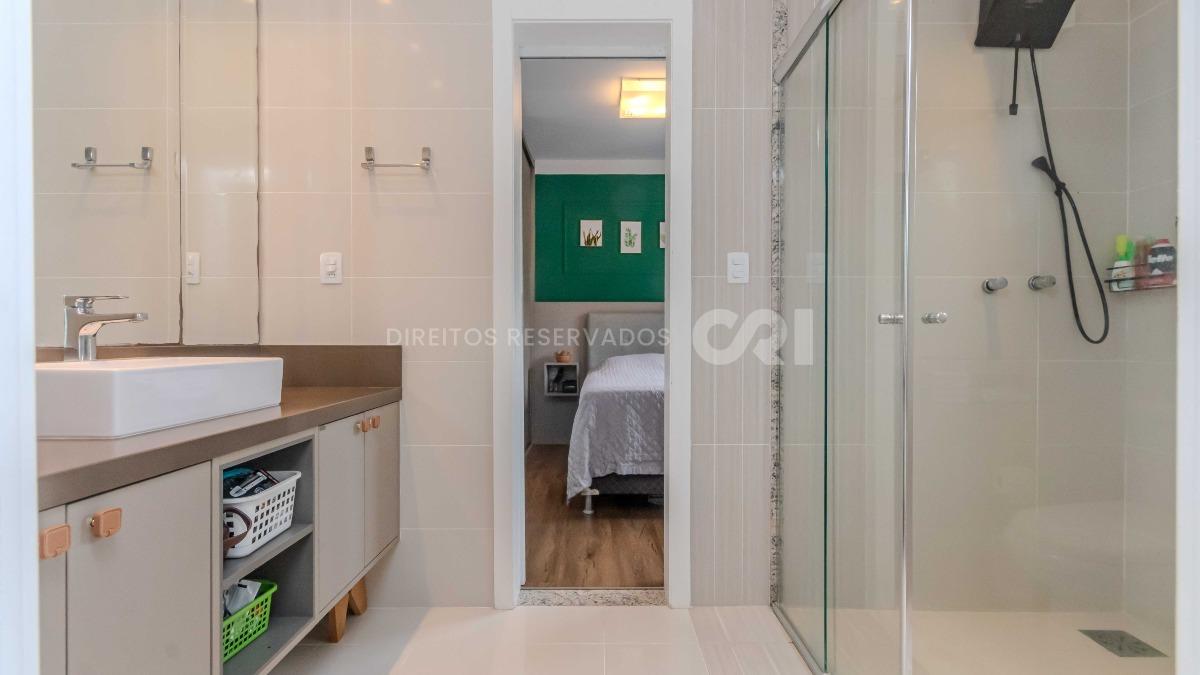 Apartamento a venda mobiliado com 3 suítes no Bellas Artes no Pioneiros em Balneário Camboriú