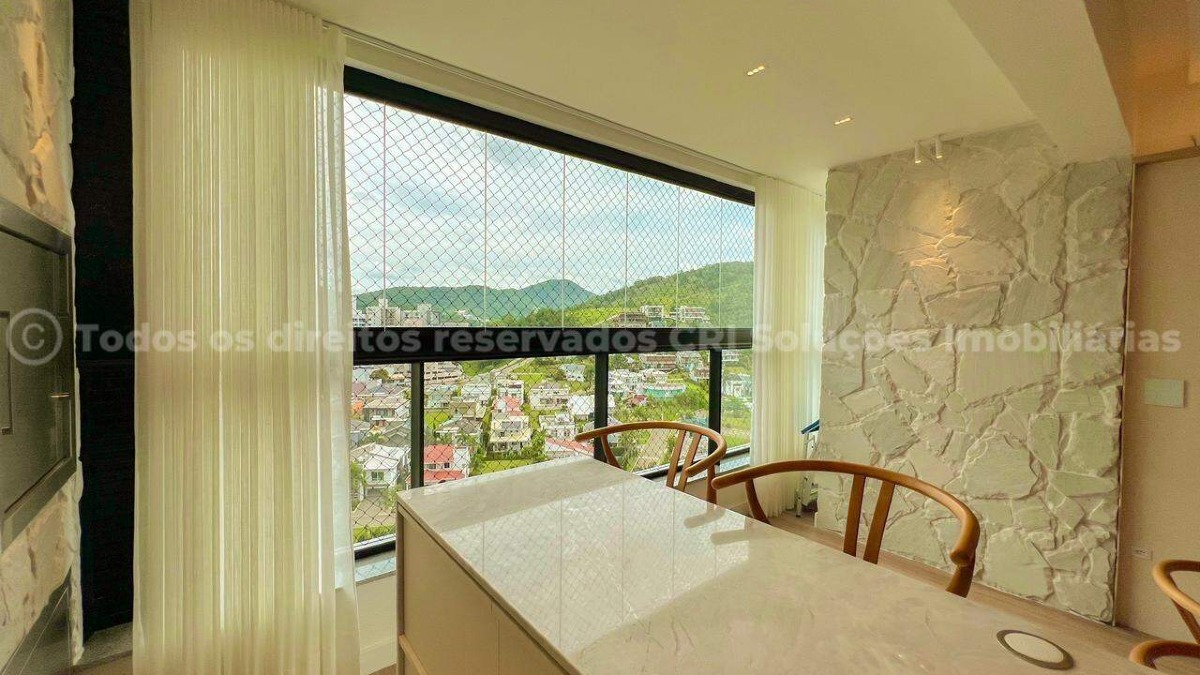 Apartamento Mobiliado com 3 quartos Brava Valley Home Club na Praia Brava em Itajaí
