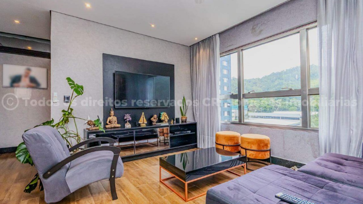 Apartamento á venda no Maxhaus com 1 quarto na Praia Brava em Itajaí