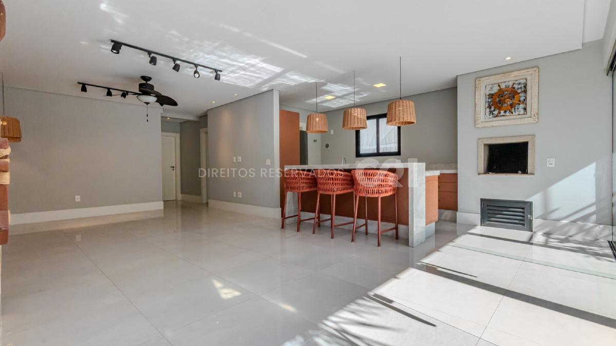 Apartamento garden com 3 suítes no Argos Residence no Centro de Balneário Camboriú