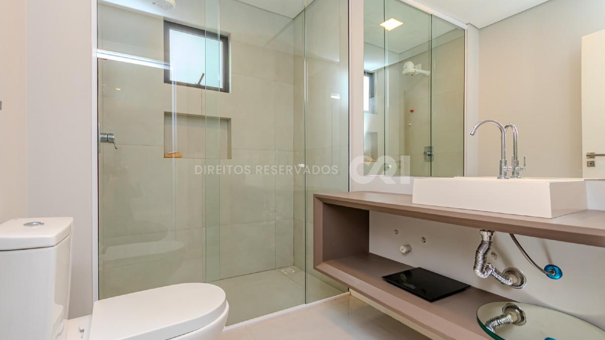 Apartamento garden com 3 suítes no Argos Residence no Centro de Balneário Camboriú