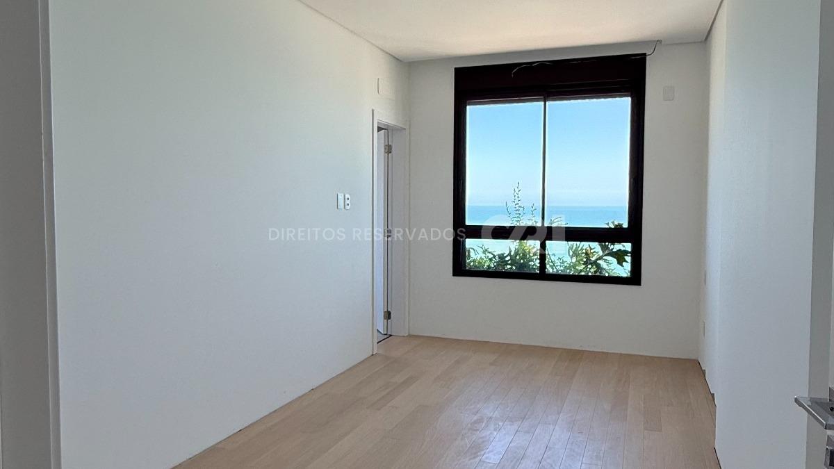 Apartamento no Edifício 143 Mayfair com 4 suítes e vista mar no Centro em Itapema
