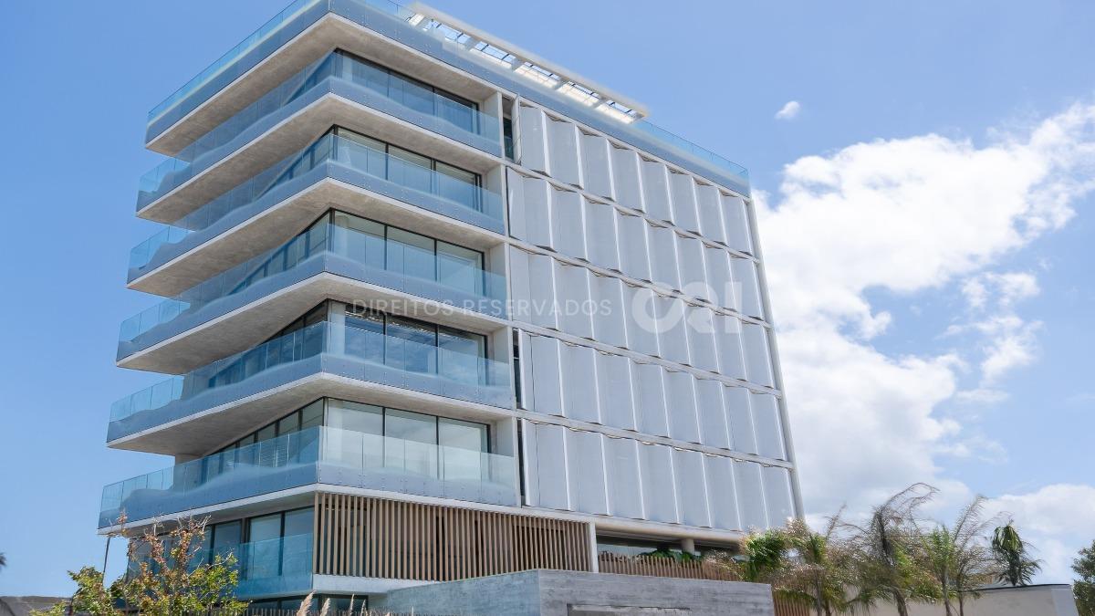 Apartamento no Bravo By Arthur Casas com 04 suítes em Itajaí na Praia Brava 