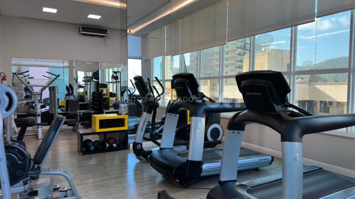 Apartamento com 4 suítes mobiliado no Le grand Parc no Centro de Itapema