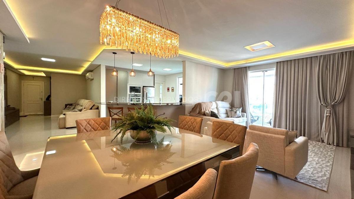 Apartamento com 4 suítes mobiliado no Le grand Parc no Centro de Itapema