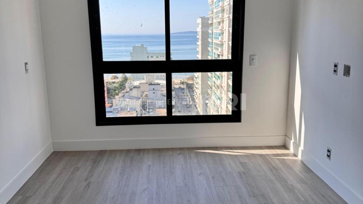 Apartamento com 4 suítes no Edifício Piazza Zilli no Centro, Itapema