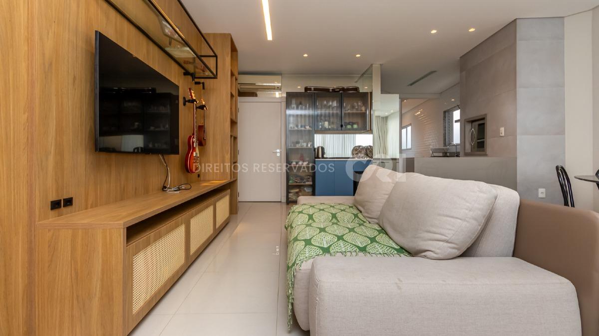 Apartamento com 3 suítes no Edifício Brava Premium na Praia Brava de Itajaí