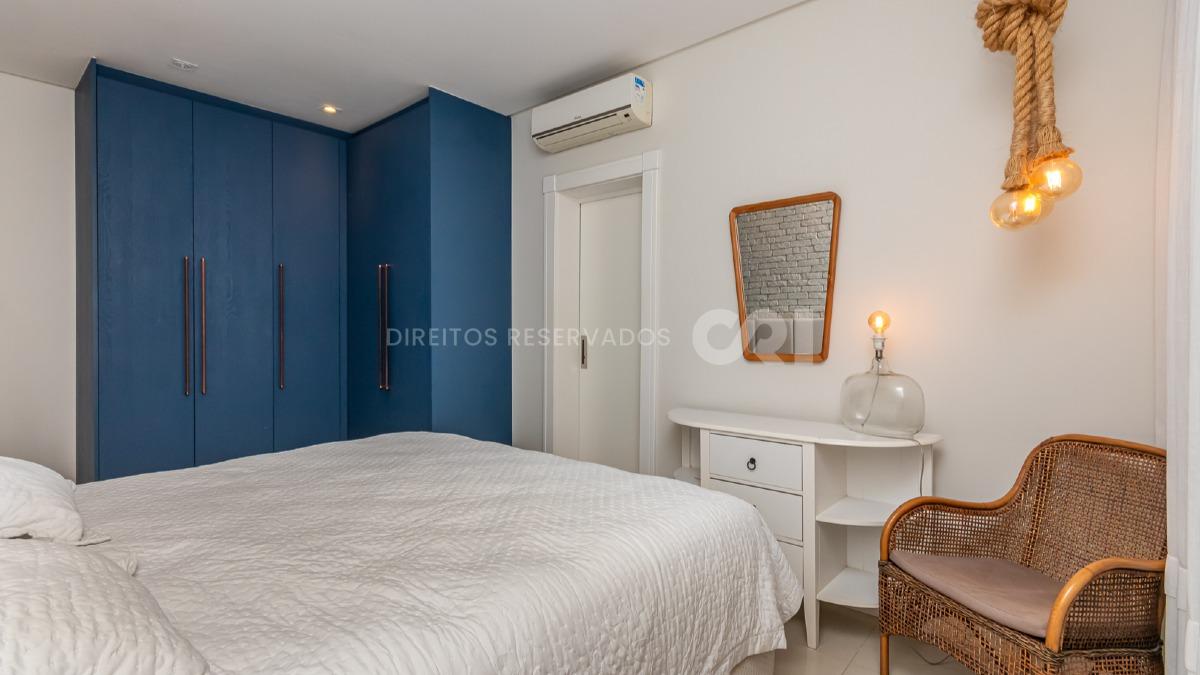 Apartamento com 3 suítes no Edifício Brava Premium na Praia Brava de Itajaí