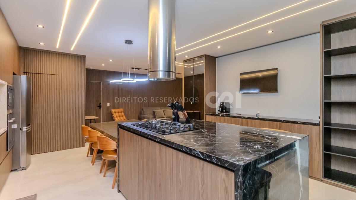 Apartamento com 2 suítes na Ilha de Maui Residence na Praia Brava em Itajaí