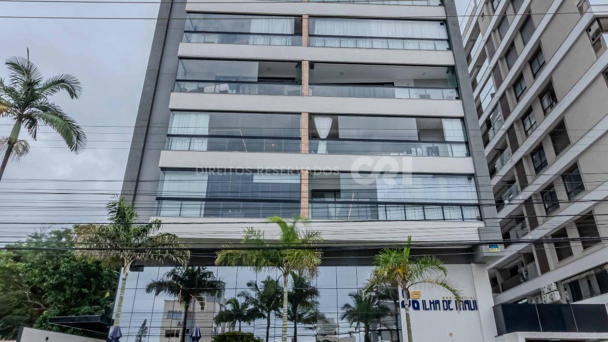 Apartamento com 2 suítes na Ilha de Maui Residence na Praia Brava em Itajaí