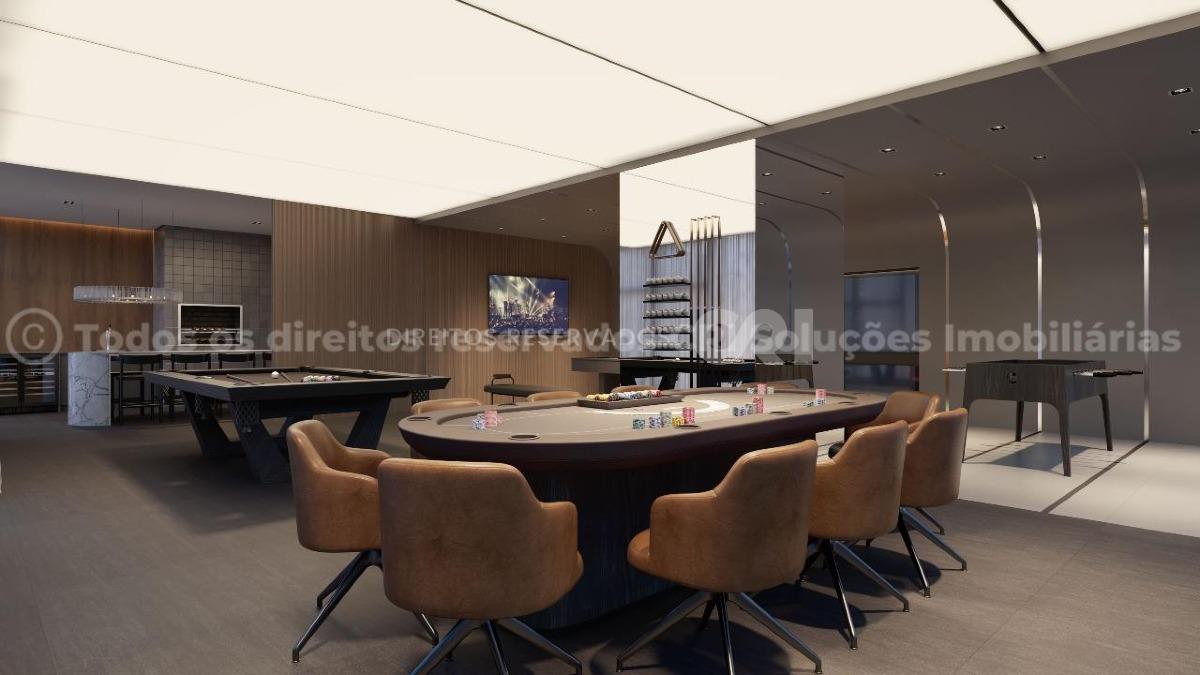 Apartamento com 03 suítes no Luminare Residencial no Centro em Balneário Camboriú