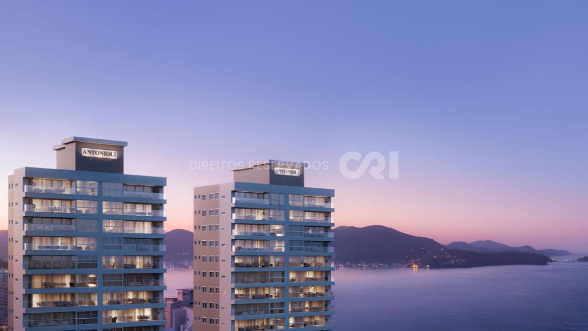 Apartamento com 3 suítes no edifício Grand Mistral na Meia Praia em Itapema
