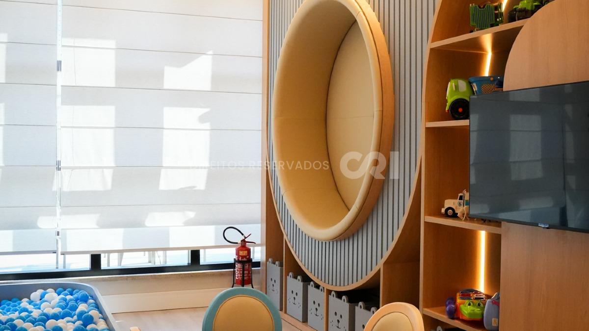 Apartamento com 2 suítes no edifício Imperial Coast no Centro em Itapema