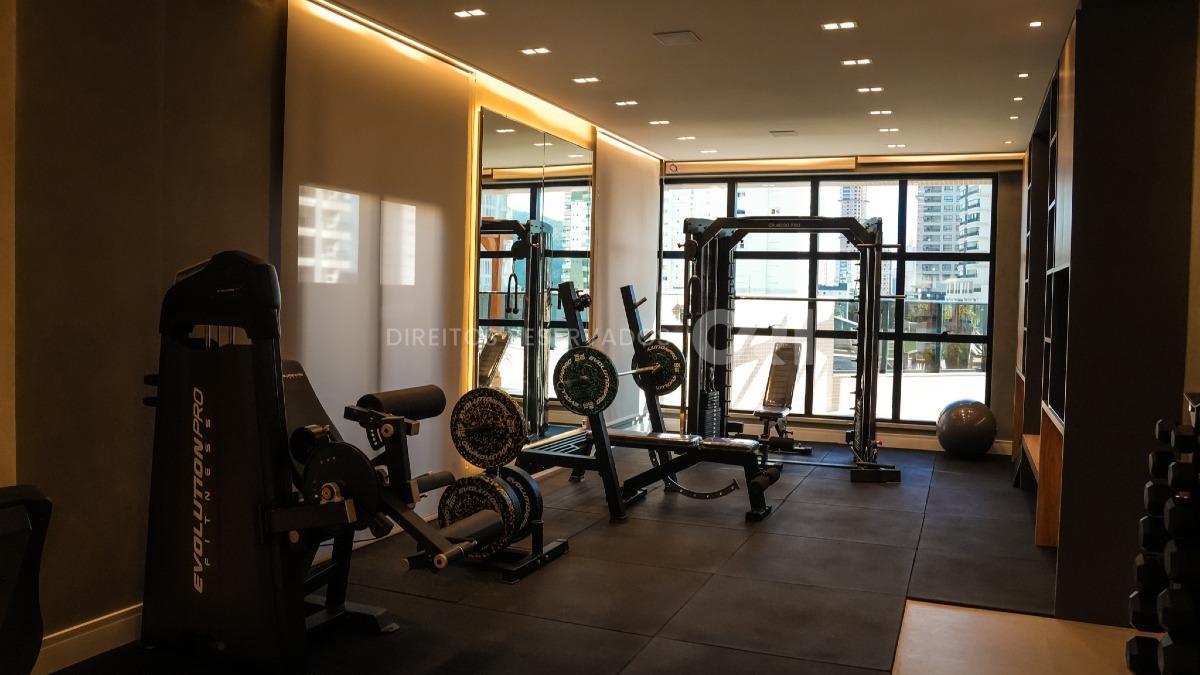 Apartamento com 2 suítes no edifício Imperial Coast no Centro em Itapema