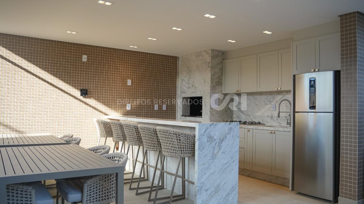 Apartamento com 2 suítes no edifício Imperial Coast no Centro em Itapema