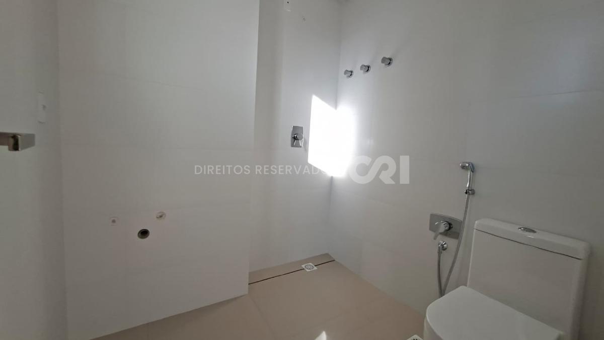 Apartamento com 4 Suítes no Marina Beach Tower na Barra Sul de Balneário Camboriú