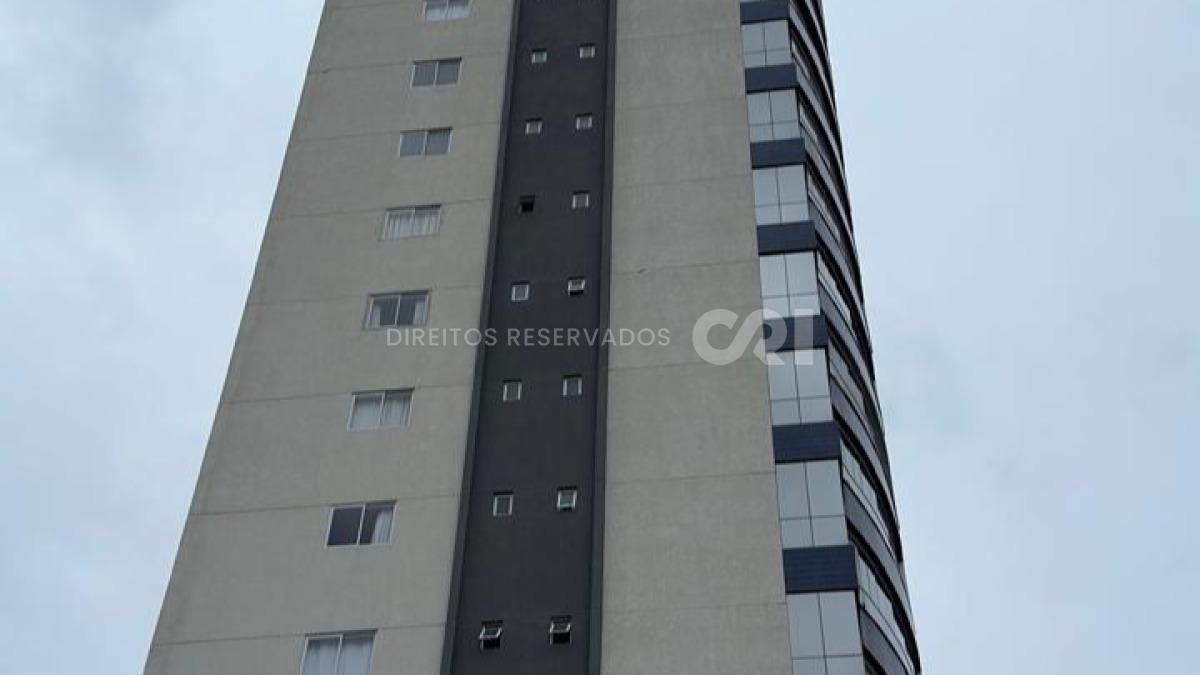 Apartamento com 3 suítes e 2 vagas no Edifício Pleniluni na Meia Praia em Itapema
