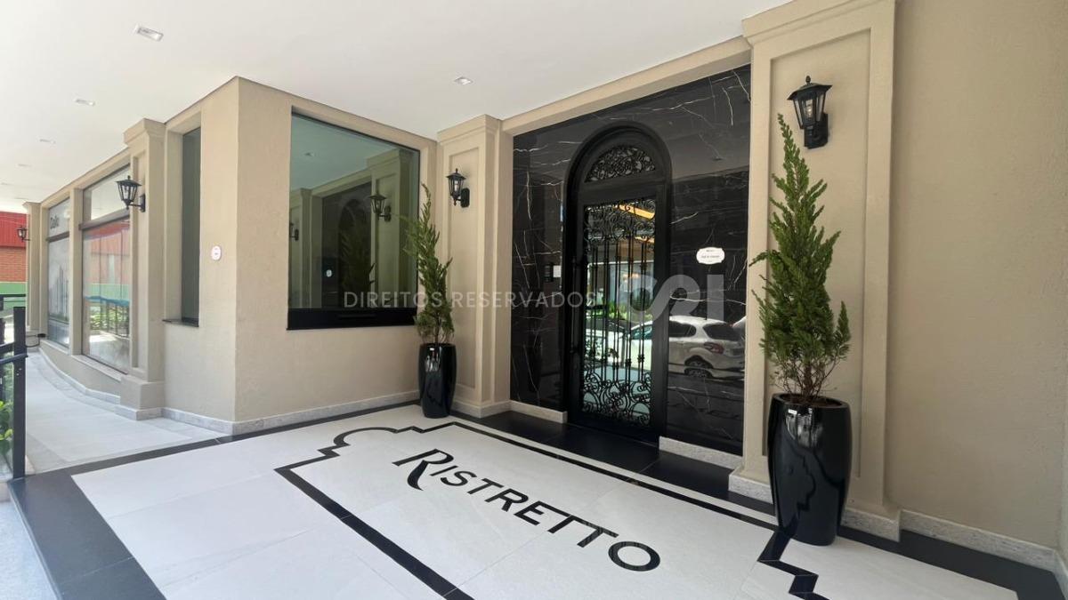 Apartamento com 4 suítes no Residencial Ristretto no Canto da Praia em Itapema