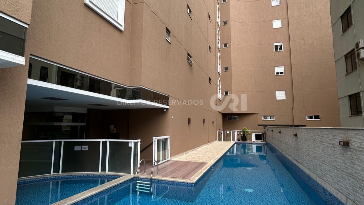 Apartamento com 3 suítes 185m² no Mar das Arábias na Meia Praia em Itapema