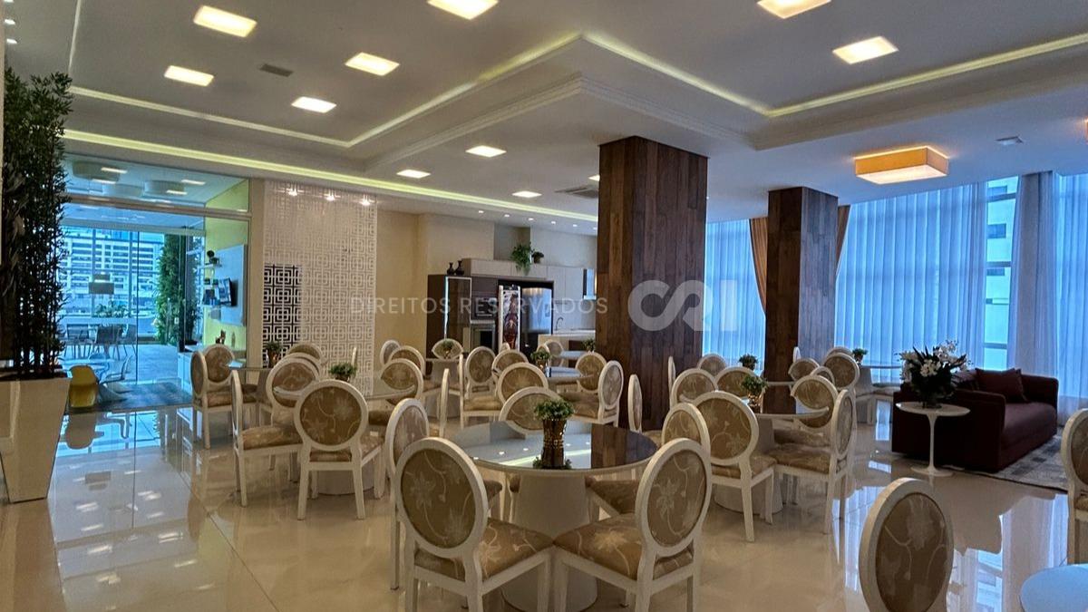 Apartamento com 3 suítes 185m² no Mar das Arábias na Meia Praia em Itapema
