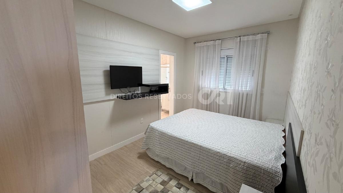 Apartamento com 3 suítes 185m² no Mar das Arábias na Meia Praia em Itapema