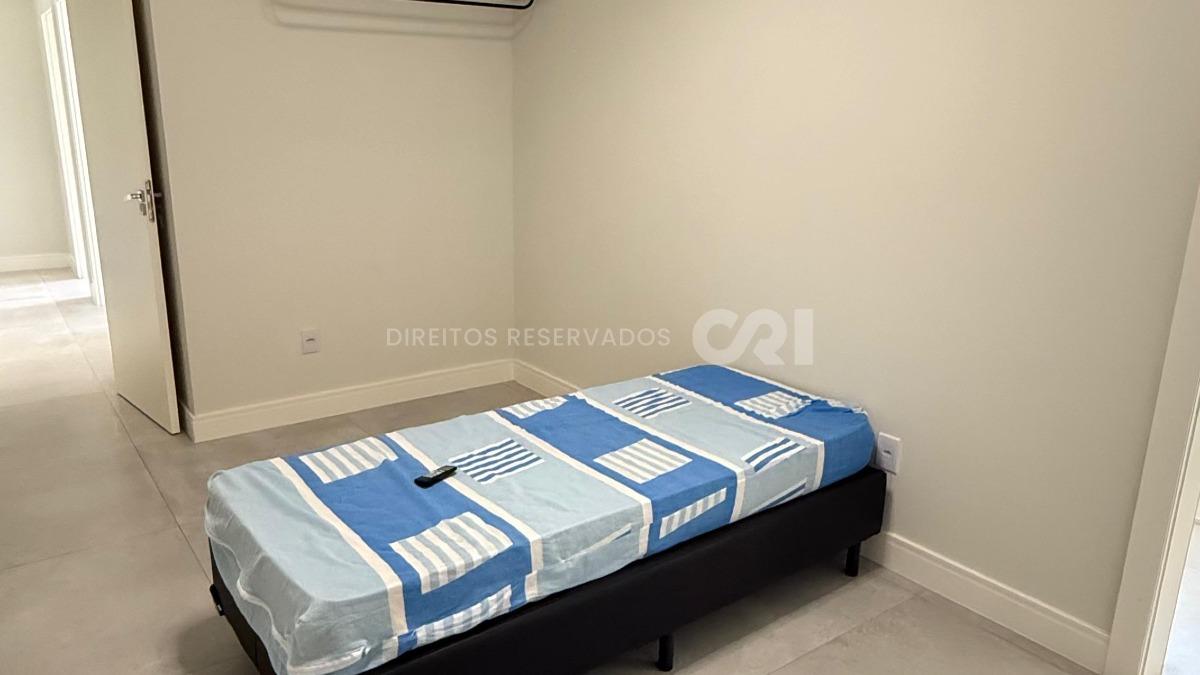 COPA: Apartamento com 4 suítes no Residencial Águas Cristalinas na Meia Praia, Itapema