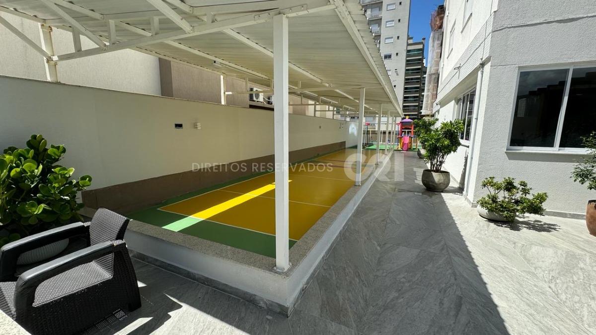 COPA: Apartamento com 4 suítes no Residencial Águas Cristalinas na Meia Praia, Itapema