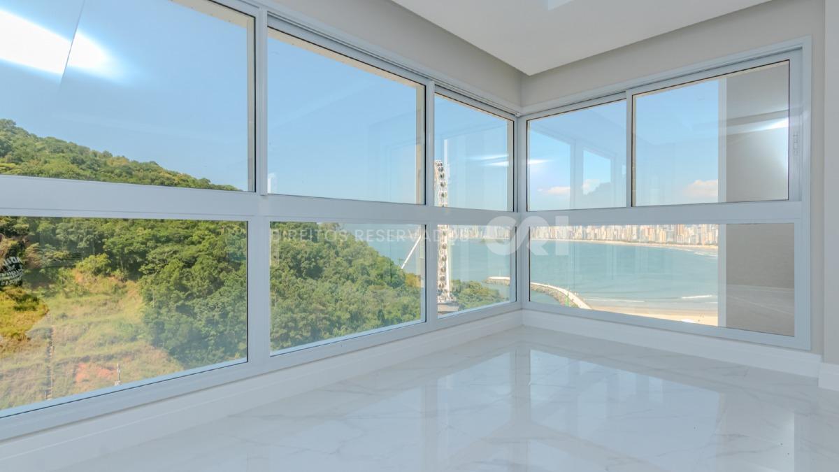 Apartamento com 4 suítes no Blue Coast Tower no Pioneiros em Balneário Camboriú