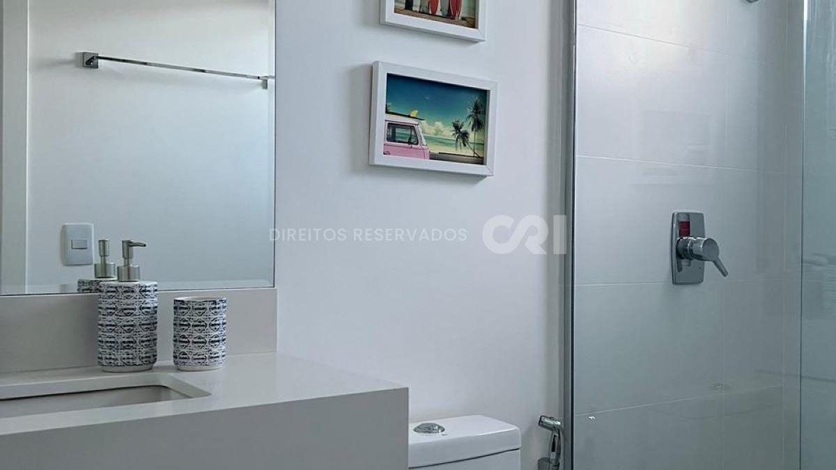 Apartamento com 3 suítes no Residencial Brava Arts na Praia Brava em Itajaí