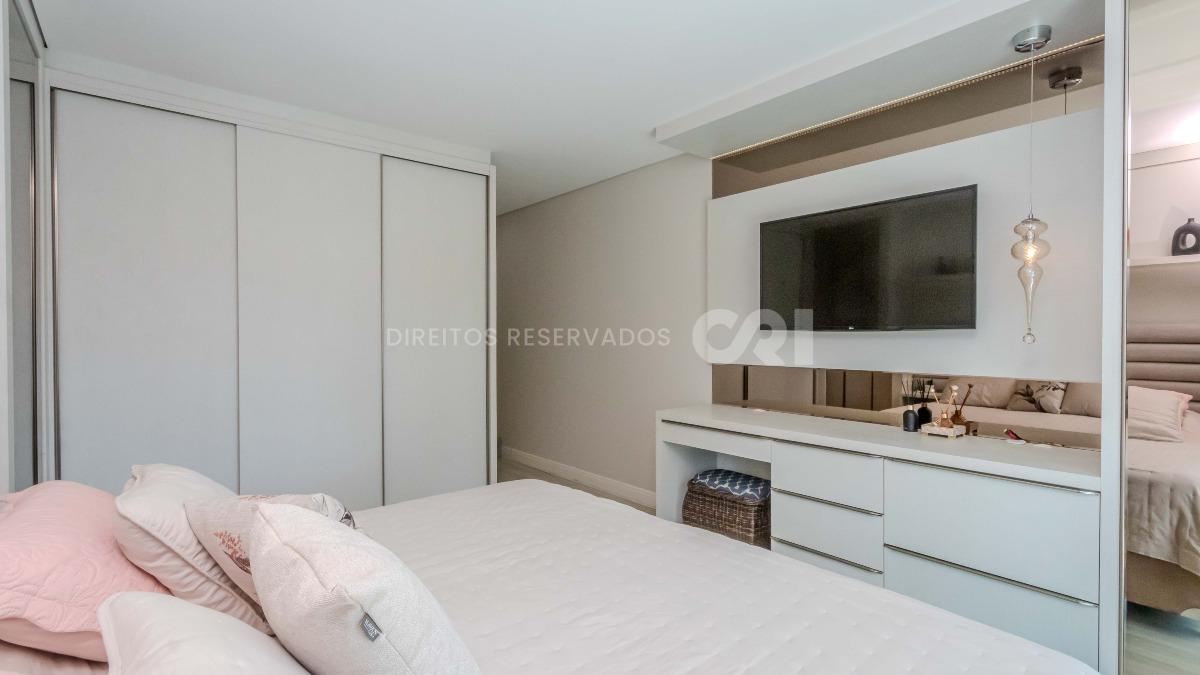 Apartamento com 4 suítes no edifício Le Grand Parc Residence no Centro em Itapema