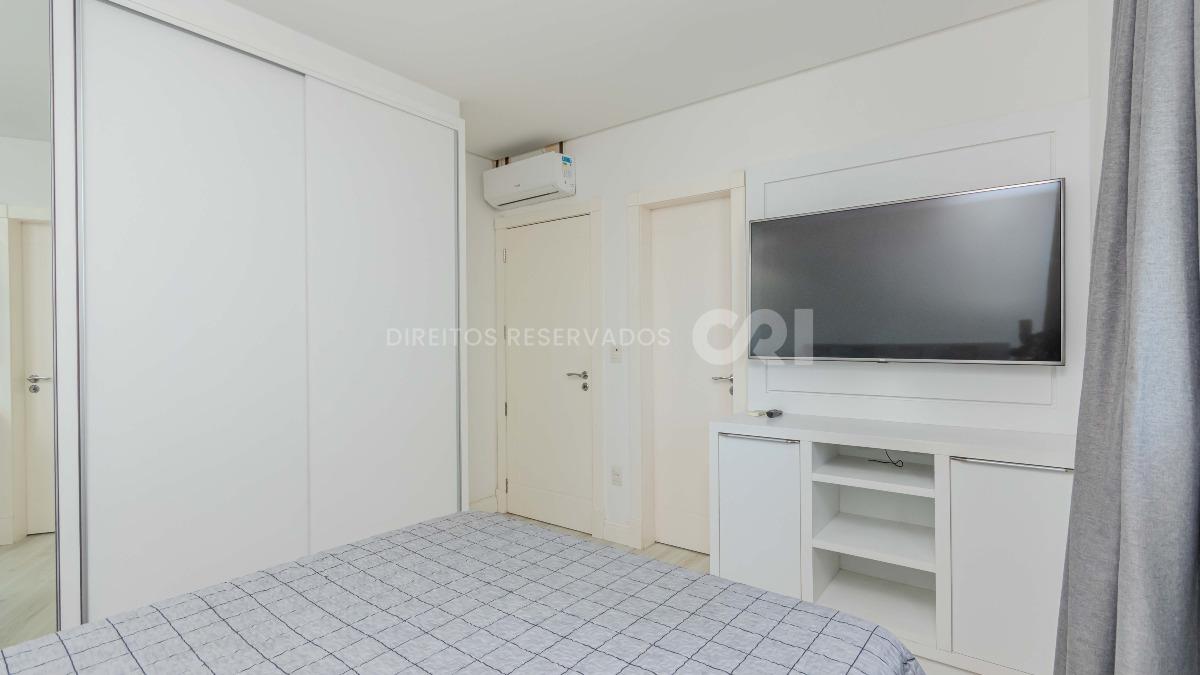 Apartamento com 4 suítes no edifício Le Grand Parc Residence no Centro em Itapema