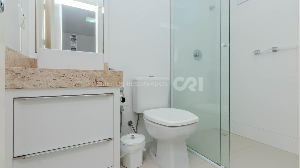 Apartamento com 4 suítes no edifício Le Grand Parc Residence no Centro em Itapema