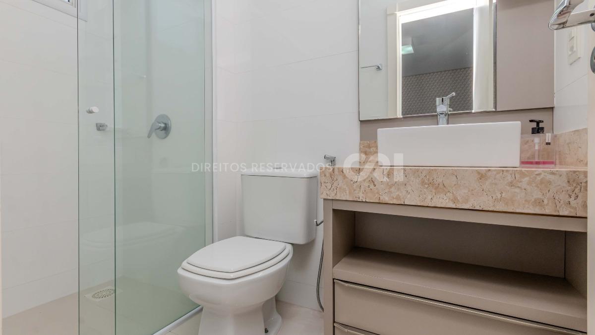 Apartamento com 4 suítes no edifício Le Grand Parc Residence no Centro em Itapema