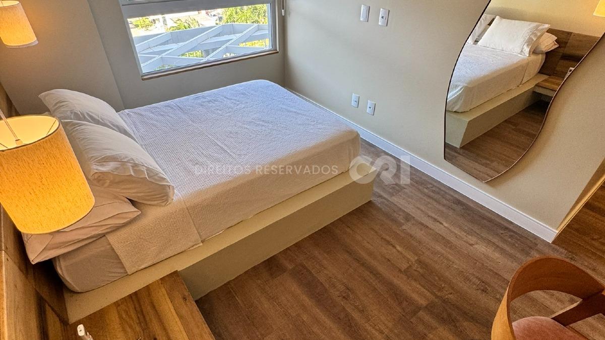  Apartamento com 3 dormitórios mobiliado no Edifício Duo na Praia Brava, Itajaí 