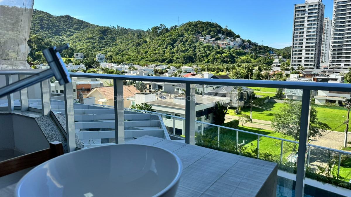  Apartamento com 3 dormitórios mobiliado no Edifício Duo na Praia Brava, Itajaí 