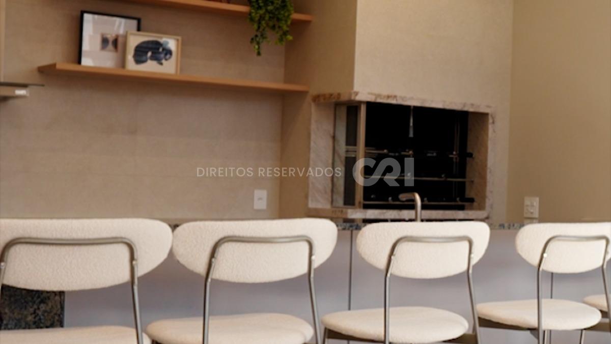 Apartamento com 2 dormitórios no Residencial L’Aquamarine no Fazenda em Itajaí