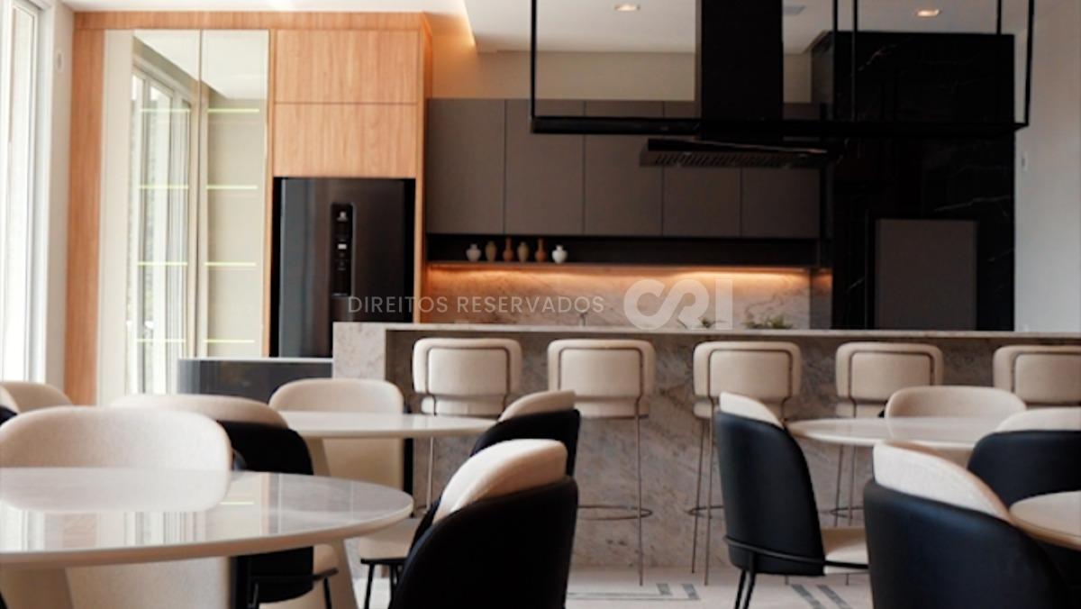 Apartamento com 2 dormitórios no Residencial L’Aquamarine no Fazenda em Itajaí